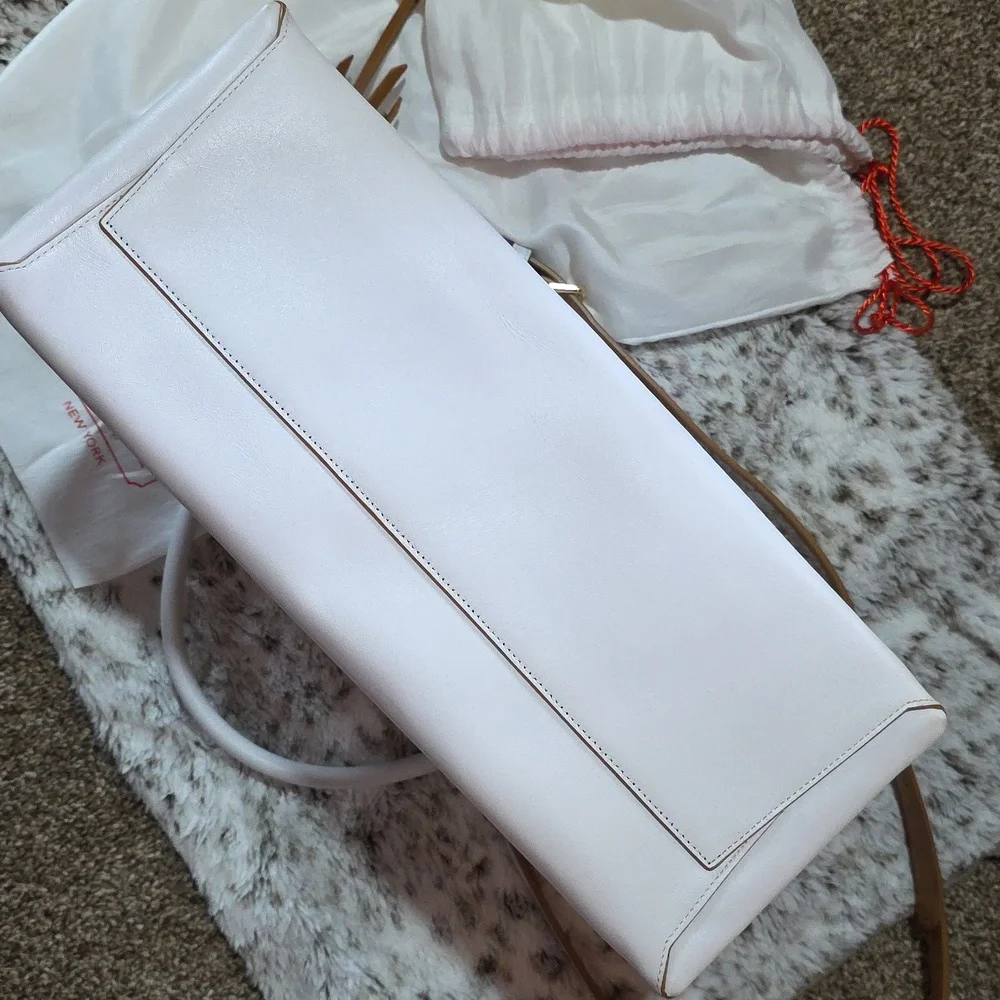 Coach Burough Bag - Picture 9 of 17